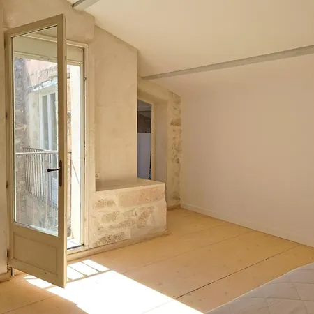 Loft Avec Patio Villeuve Avignon Daire Villeneuve-lès-Avignon