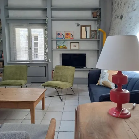 Loft Avec Patio Les Avignon アパート *