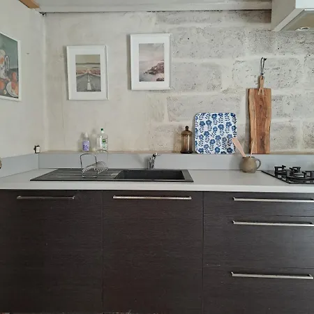 Daire Loft Avec Patio Villeuve Avignon Villeneuve-lès-Avignon