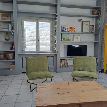 Daire Loft Avec Patio Villeuve Avignon