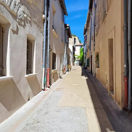 Daire Loft Avec Patio Villeuve Avignon Villeneuve-lès-Avignon