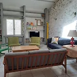 Loft Avec Patio Les Avignon Villeneuve-lès-Avignon