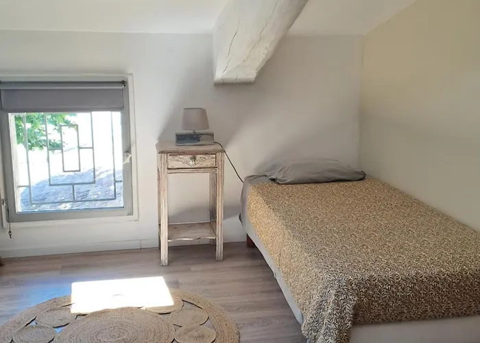 Loft Avec Patio Les Avignon * Villeneuve-lès-Avignon