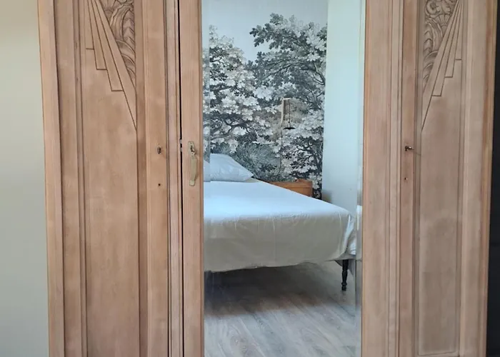 Loft Avec Patio Les Avignon Διαμέρισμα